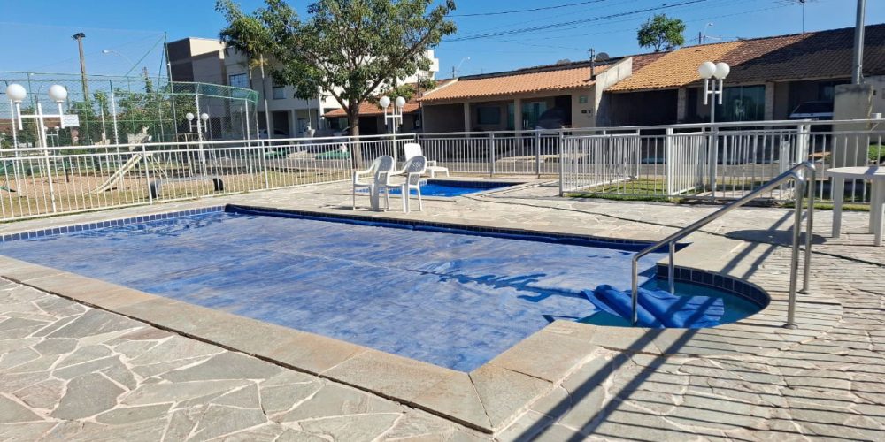 casa-de-condominio-garavelo22