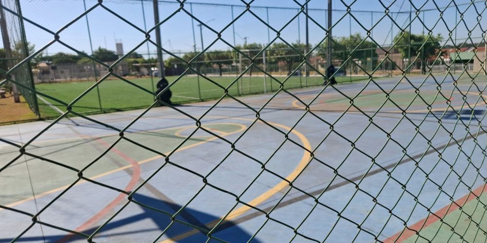 casa-de-condominio-garavelo31