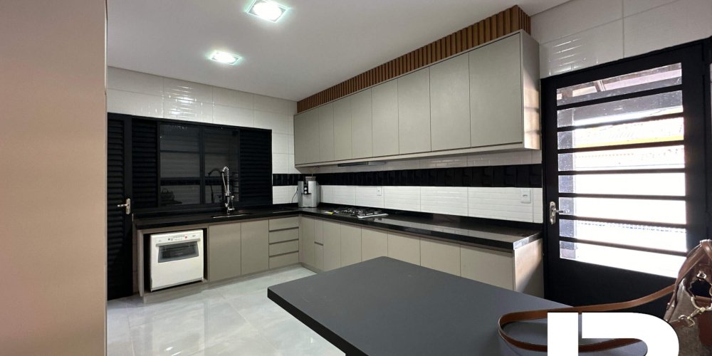 sobrado-4-suites-jardins-madri17